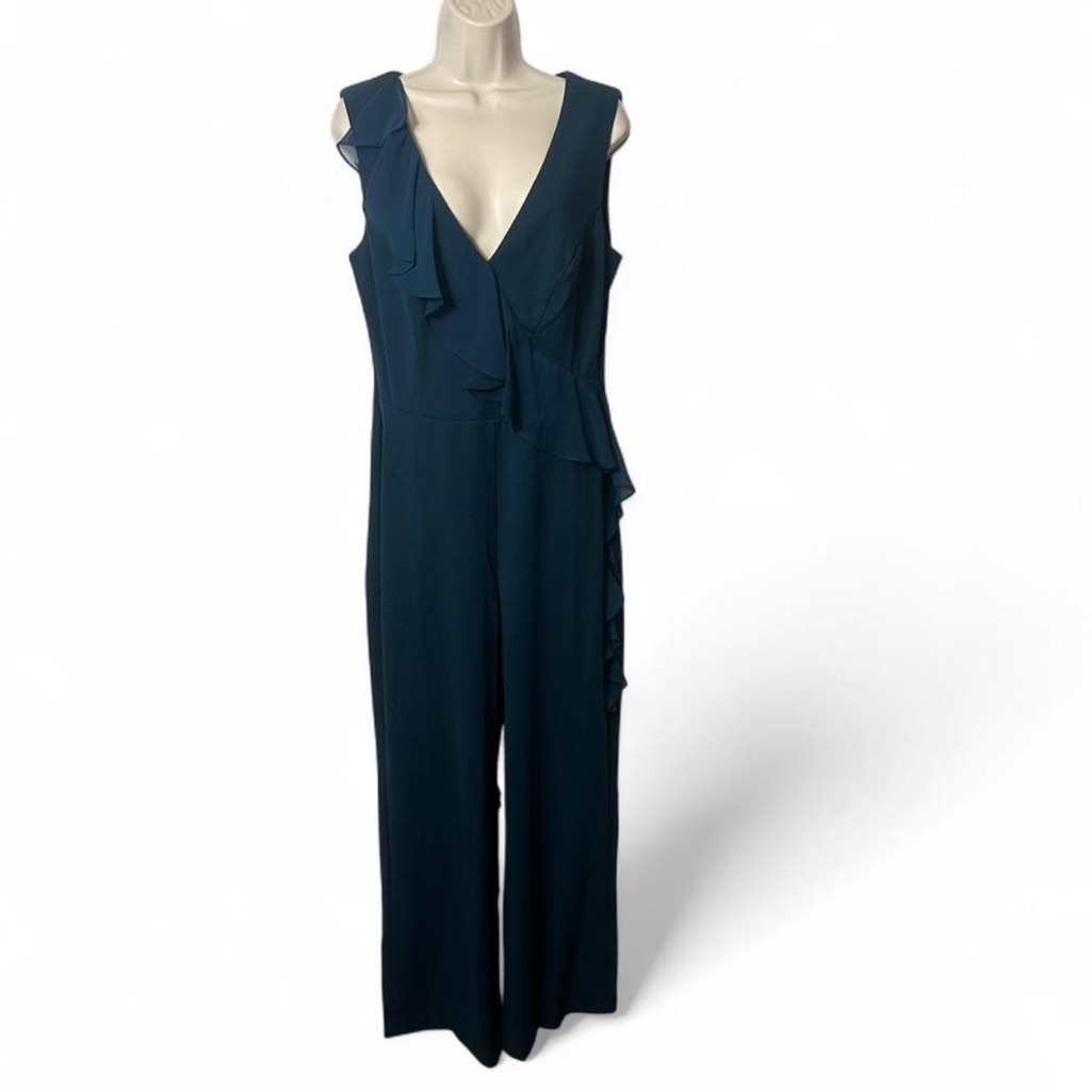 Asymmetricrufflesleevelessjumpsuit